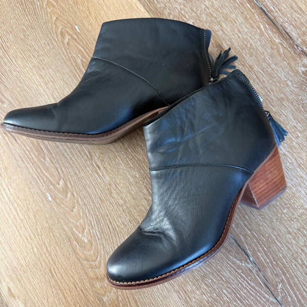 Toms Black Leather Ankle Booties